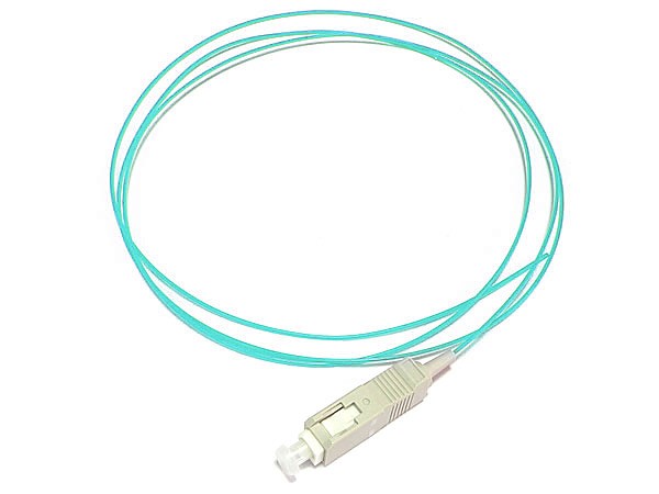 Kabel SP PIGTAIL SC/UPC MM OM3 50/125 PVC 0.9MM 1.5M